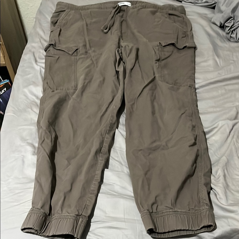 Sonoma Brown Cargo Pants with Elastic Waistband
